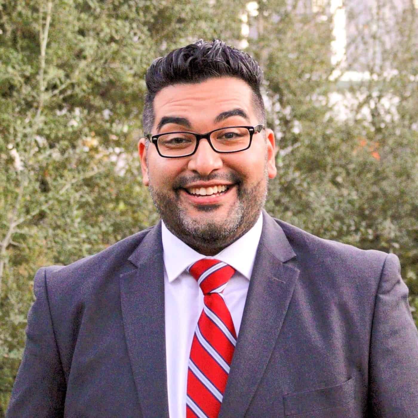 Headshot of Leyder “Aiden” Murillo, CFP®, MBA