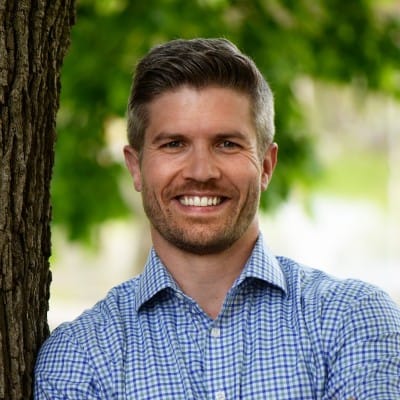 Headshot of David Rath, CMT, CFA