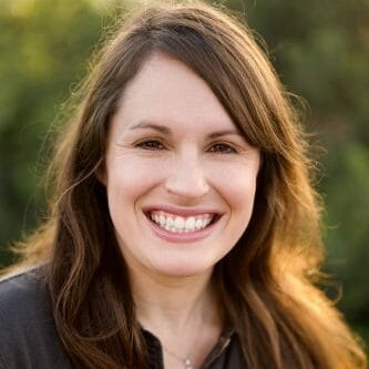 Headshot of Shannon McCue