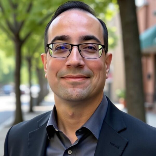 Headshot of Otto Rivera, CFP®, EA